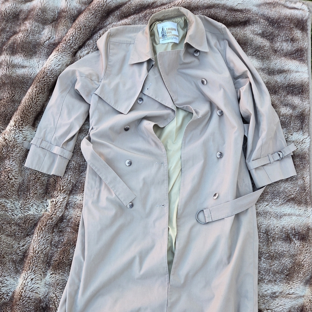 London Fog Classic Tan Trench Coat | Old Money Minimalist | Timeless Aesthetic